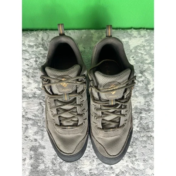 Columbia men's Valley Pointe II Waterproof Hiker Brown Size 11 Wide - Picture 2 of 14